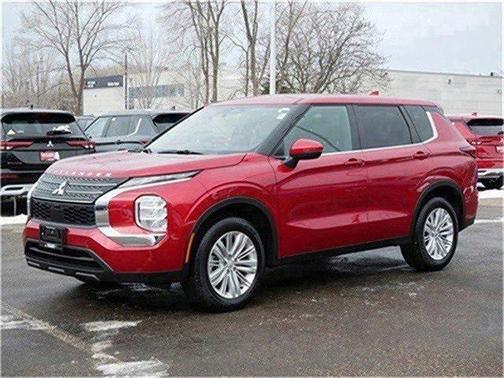 2024 Mitsubishi Outlander ES 2.5 S-AWC