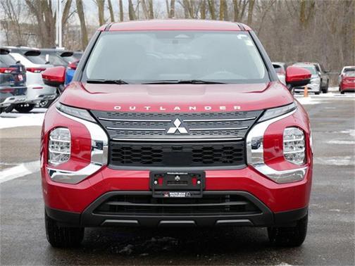 2024 Mitsubishi Outlander ES 2.5 S-AWC