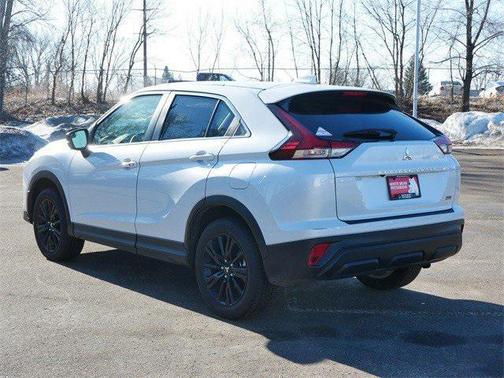 2025 Mitsubishi Eclipse Cross LE