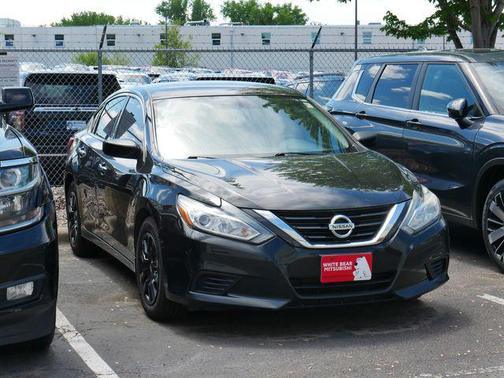Super Black 2016 Nissan Altima 2.5 S