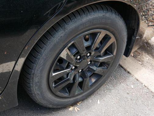 Super Black 2016 Nissan Altima 2.5 S