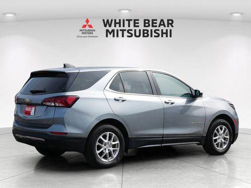 Sterling Gray Metallic 2024 Chevrolet Equinox 1LT