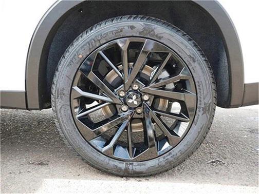 2025 Mitsubishi Outlander PHEV SEL