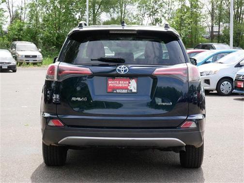 2018 Toyota RAV4 Hybrid LE