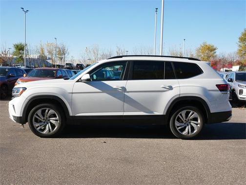 2021 Volkswagen Atlas 3.6L SE w/Technology