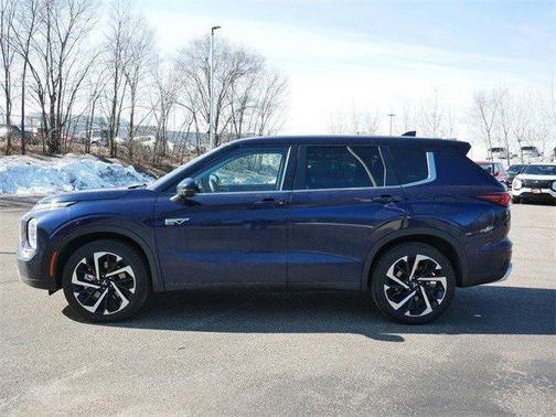 2025 Mitsubishi Outlander PHEV SE S-AWC