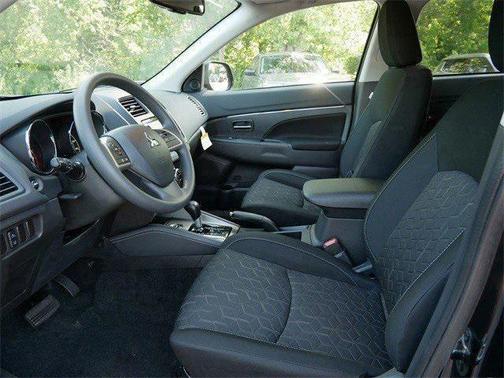 2025 Mitsubishi Outlander Sport 2.0 ES