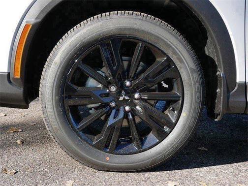 2026 Mitsubishi Eclipse Cross LE