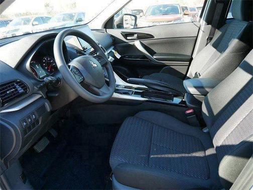 2026 Mitsubishi Eclipse Cross LE