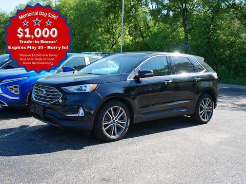 AGATE BLACK METALLIC 2020 Ford Edge Titanium