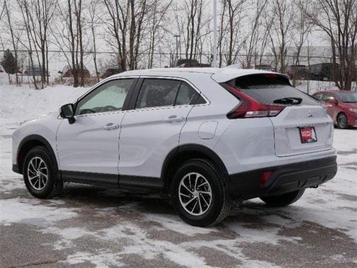 2024 Mitsubishi Eclipse Cross ES