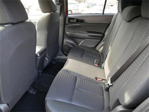 2025 Mitsubishi Eclipse Cross ES