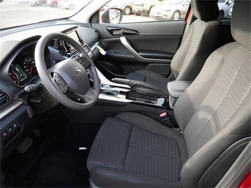 2025 Mitsubishi Eclipse Cross ES