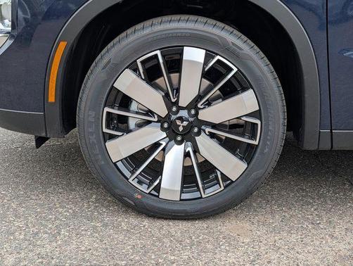 Cosmic Blue Metallic 2026 Mitsubishi Outlander SE S-AWC