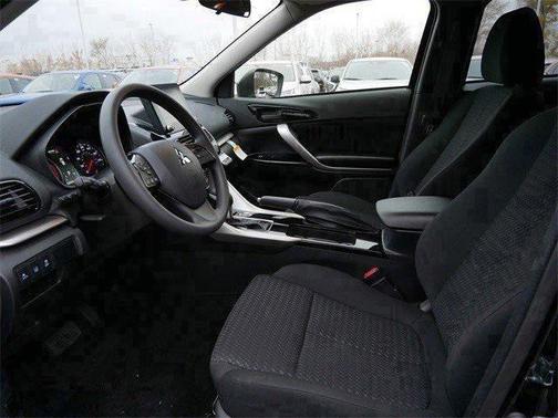 2026 Mitsubishi Eclipse Cross LE