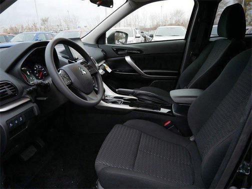 2026 Mitsubishi Eclipse Cross LE