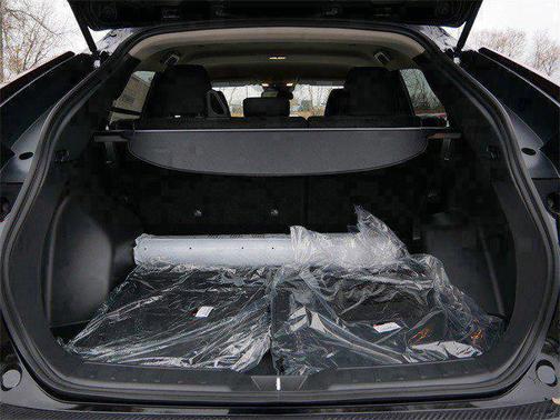 Labrador Black Pearl 2026 Mitsubishi Eclipse Cross LE