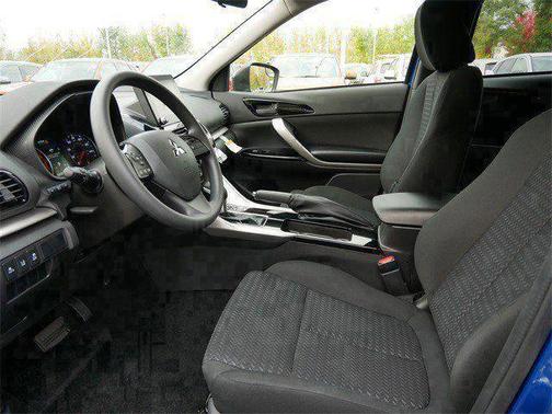 Lightning Blue Metallic 2026 Mitsubishi Eclipse Cross LE