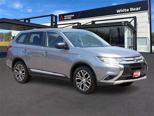 2017 Mitsubishi Outlander ES