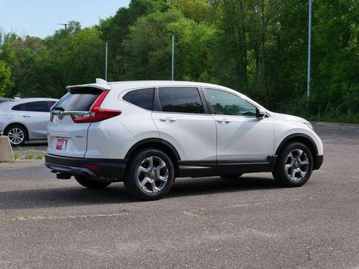 White Diamond Pearl 2018 Honda CR-V EX