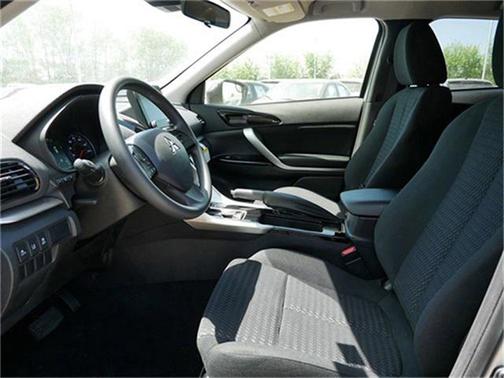 2025 Mitsubishi Eclipse Cross LE