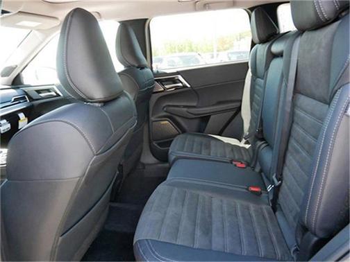 2025 Mitsubishi Outlander SE 2.5 S-AWC