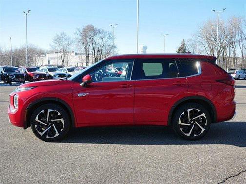 2025 Mitsubishi Outlander PHEV SEL