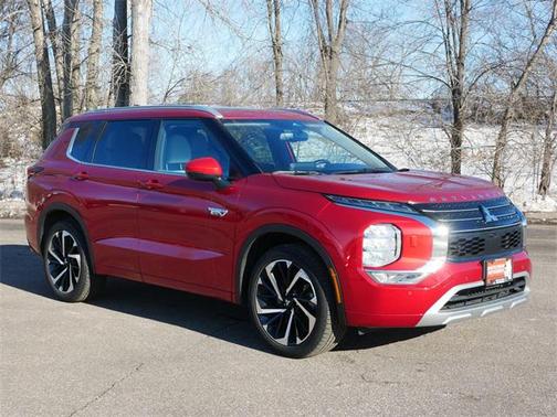 2025 Mitsubishi Outlander PHEV SEL