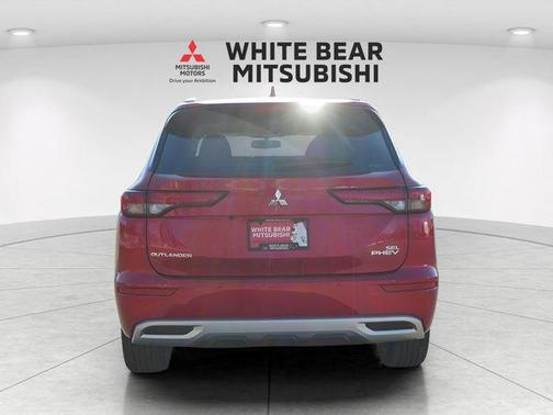Red Diamond/Black Roof 2025 Mitsubishi Outlander PHEV SEL