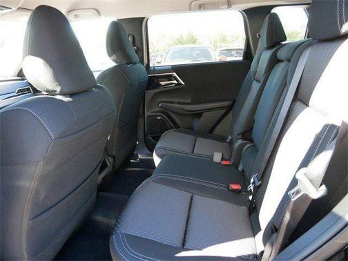 2025 Mitsubishi Outlander ES 2.5 S-AWC