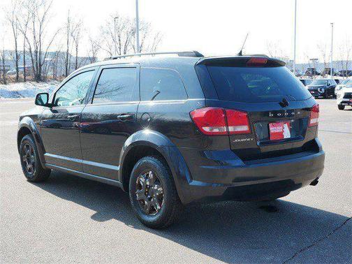 Brilliant Black Crystal Pearlcoat 2012 Dodge Journey SE/AVP