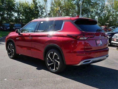 2025 Mitsubishi Outlander PHEV SEL