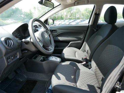 2024 Mitsubishi Mirage ES CVT