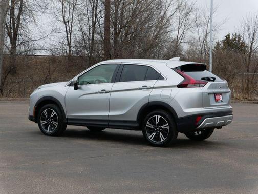 Alloy Silver Metallic 2025 Mitsubishi Eclipse Cross SE
