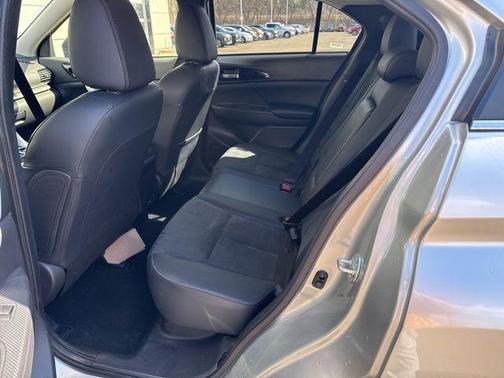 Alloy Silver Metallic 2025 Mitsubishi Eclipse Cross SE