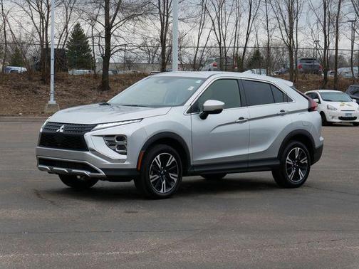 Alloy Silver Metallic 2025 Mitsubishi Eclipse Cross SE