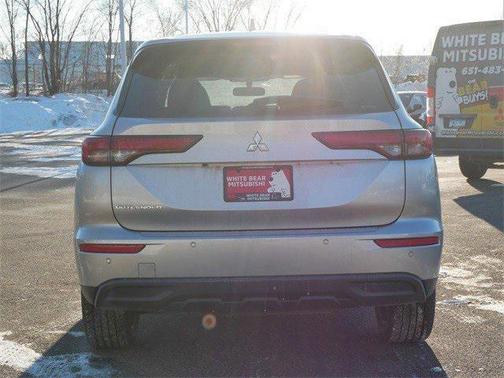 2022 Mitsubishi Outlander ES 2.5 S-AWC