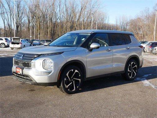 2022 Mitsubishi Outlander ES 2.5 S-AWC