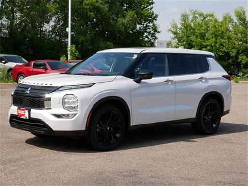 2022 Mitsubishi Outlander Black Edition S-AWC