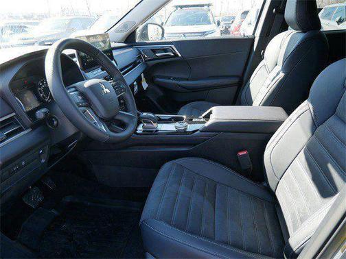 Moonstone Gray Metallic W/ Black Roof 2026 Mitsubishi Outlander TRAIL EDITION S-AWC