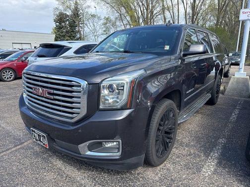 Iridium Metallic 2017 GMC Yukon XL SLT