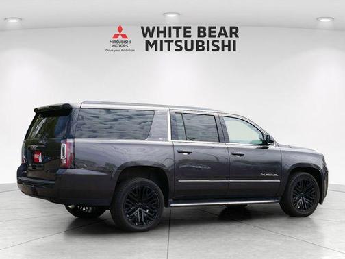 Iridium Metallic 2017 GMC Yukon XL SLT