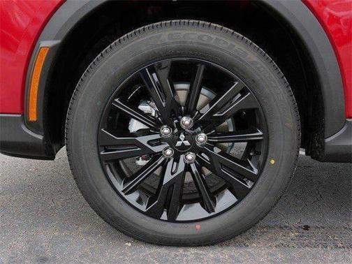 Red Diamond 2026 Mitsubishi Eclipse Cross LE