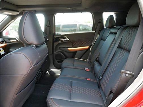 2024 Mitsubishi Outlander SEL 2.5 2WD