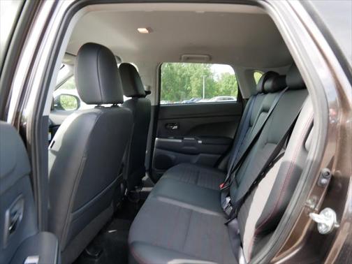 2022 Mitsubishi Outlander Sport SE