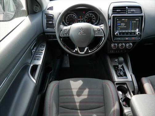 2022 Mitsubishi Outlander Sport SE