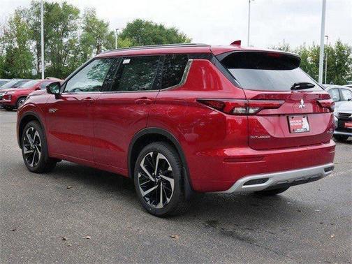 2025 Mitsubishi Outlander PHEV SEL