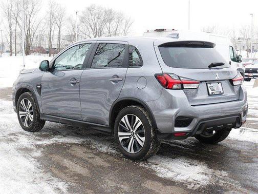 2024 Mitsubishi Outlander Sport 2.0 ES