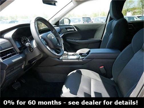 2025 Mitsubishi Outlander ES 2.5 S-AWC