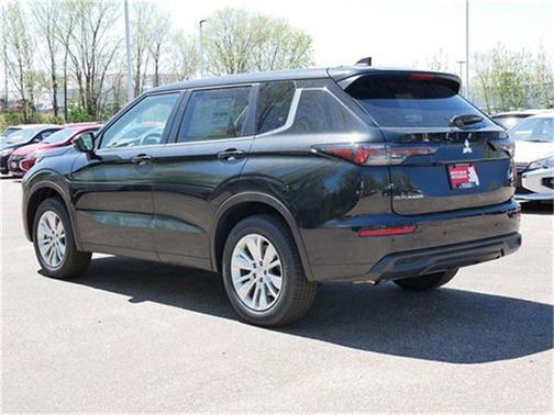 2025 Mitsubishi Outlander ES 2.5 S-AWC
